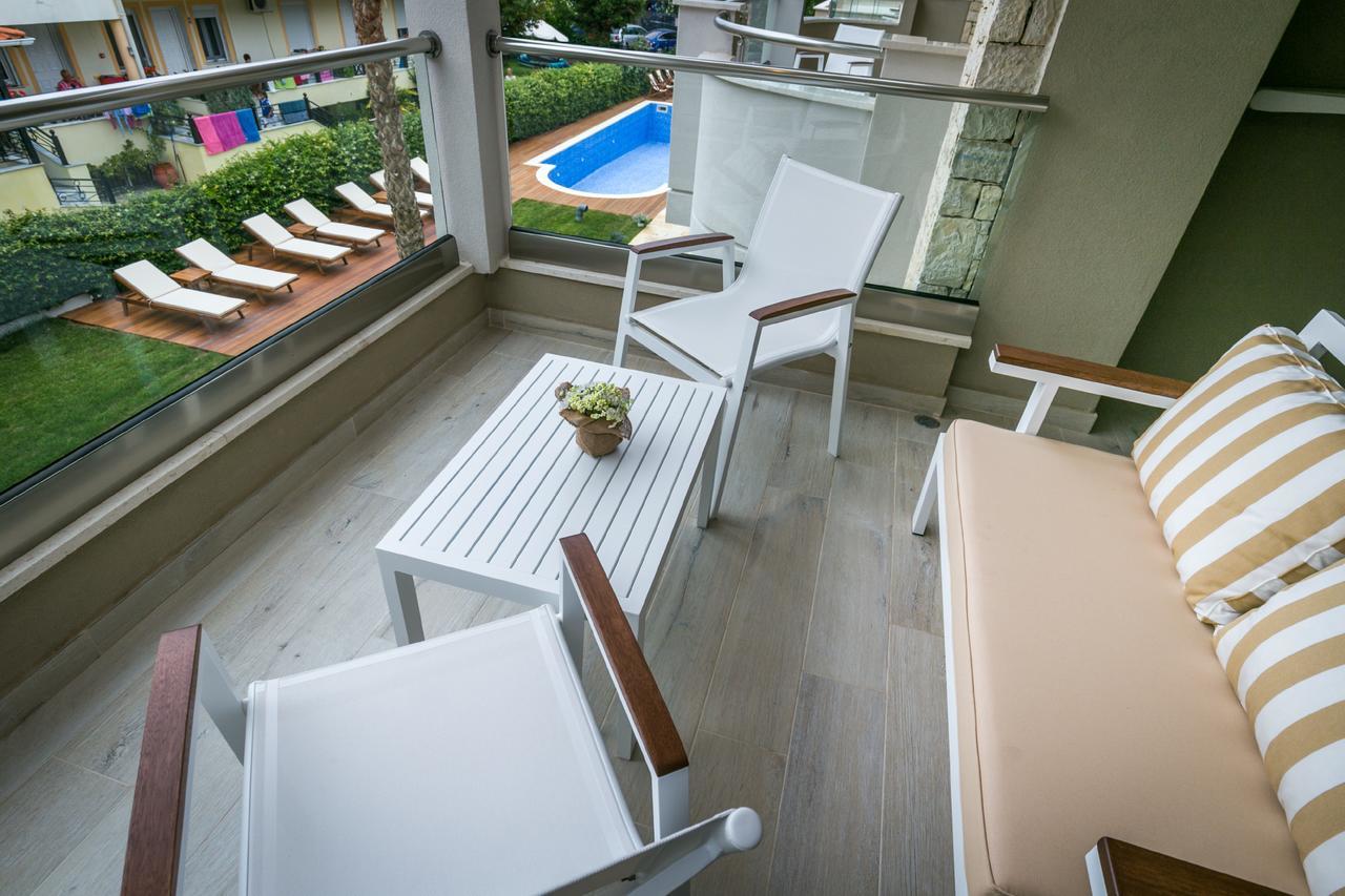 Lobelia Luxury Suites Chrysi Ammoudia Exterior foto