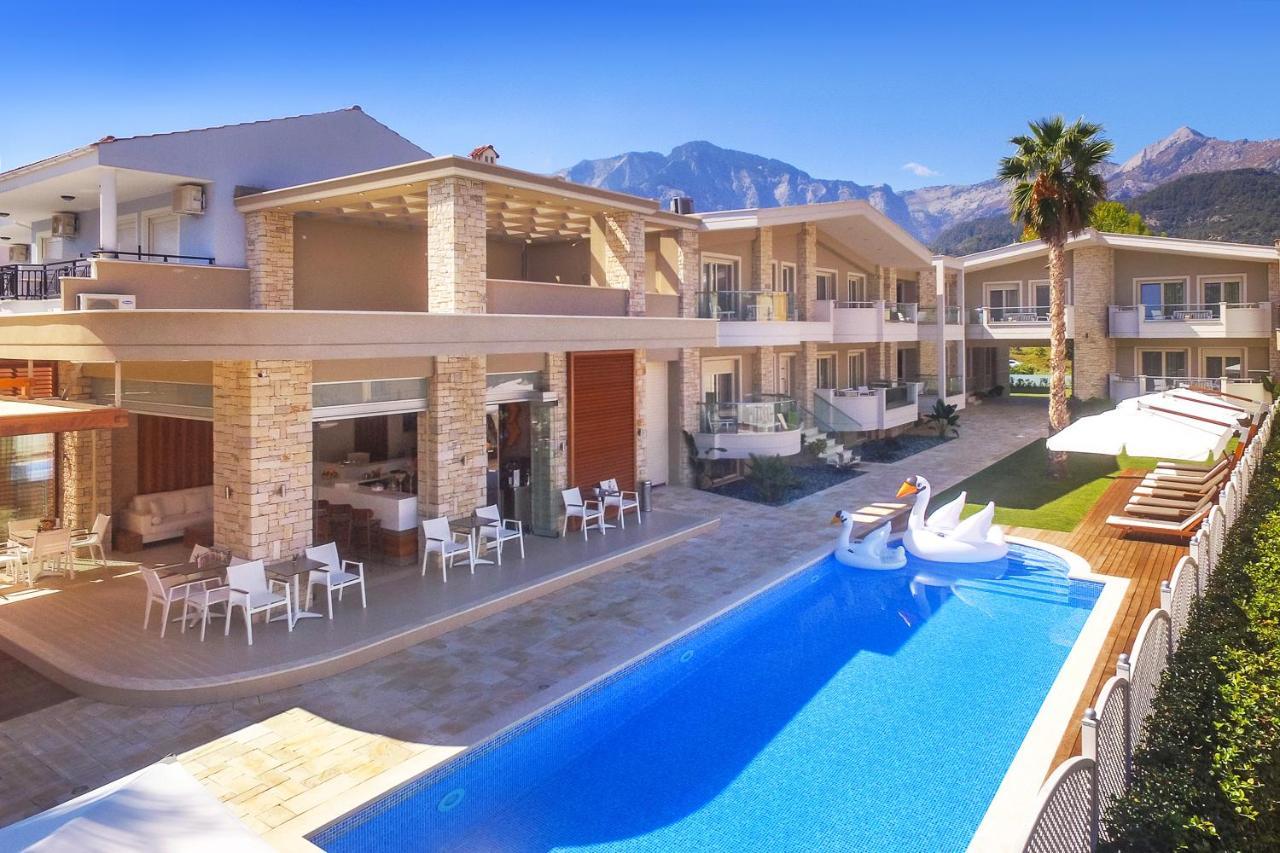 Lobelia Luxury Suites Chrysi Ammoudia Exterior foto
